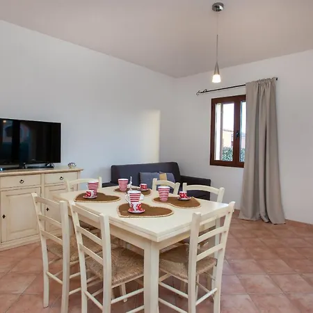 Arruli H1 Villa San Teodoro  Buitenkant foto