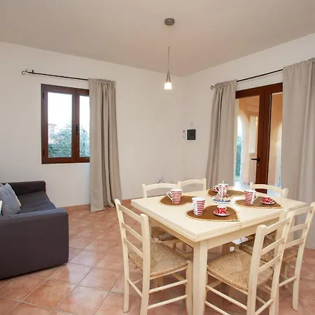 Arruli H1 Villa San Teodoro  Buitenkant foto